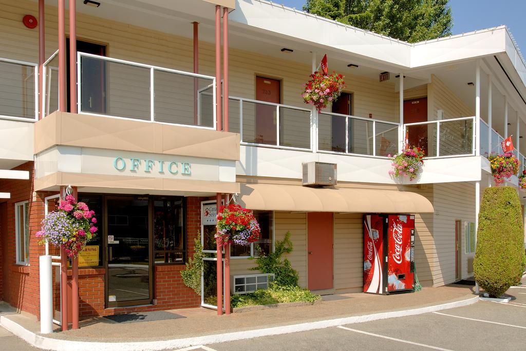 Grouse Inn West Vancouver Exterior photo